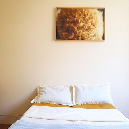 Quarto Casal Com Janela Casa Caramel Belo Horizonte Extérieur photo