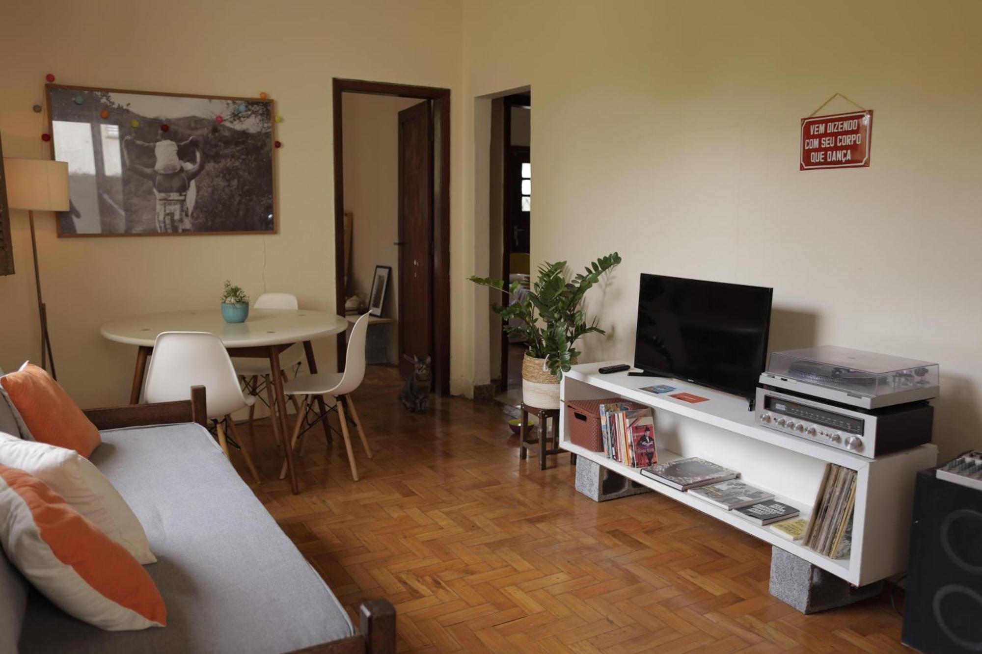Quarto Casal Com Janela Casa Caramel Belo Horizonte Extérieur photo