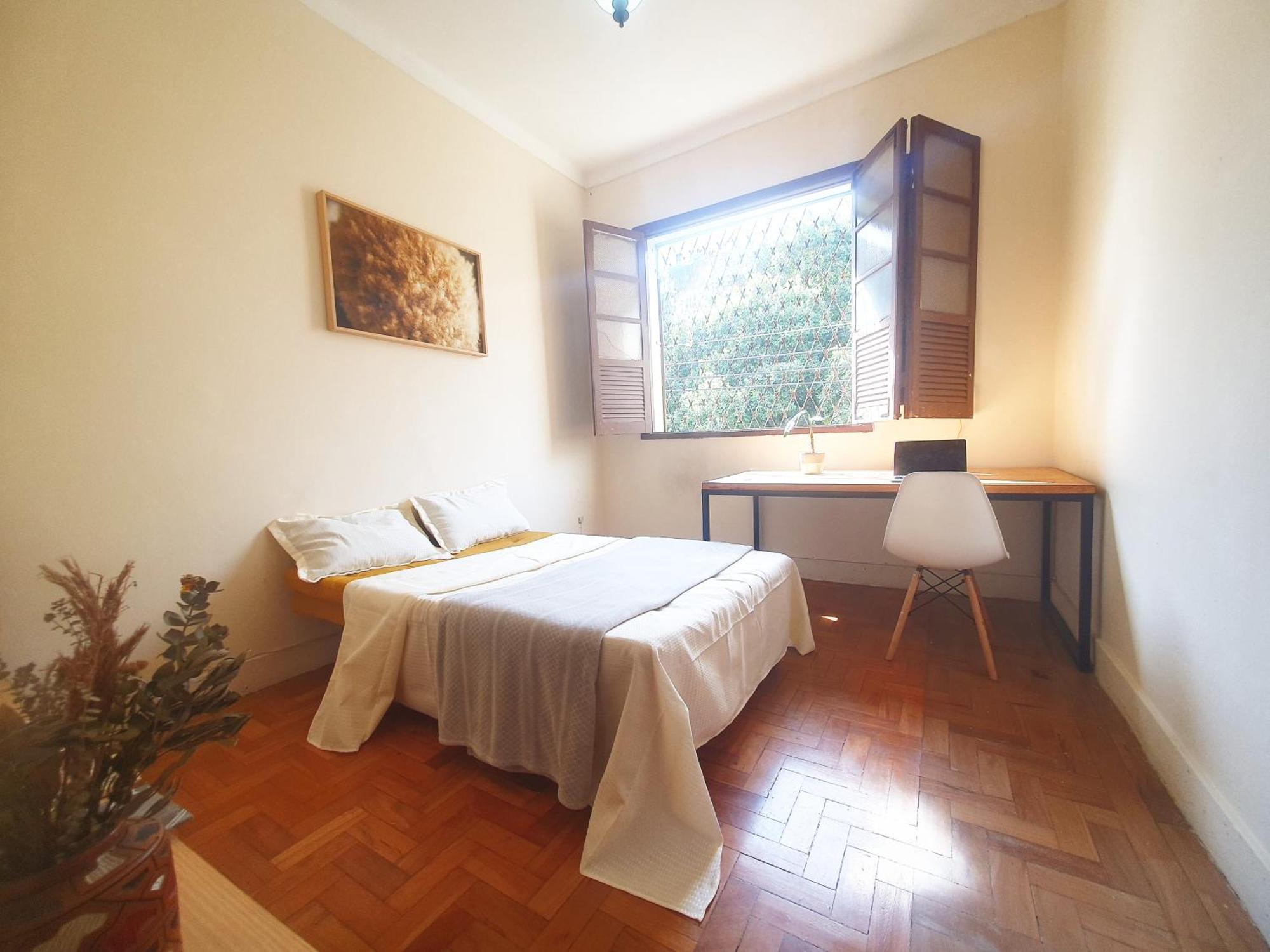 Quarto Casal Com Janela Casa Caramel Belo Horizonte Extérieur photo