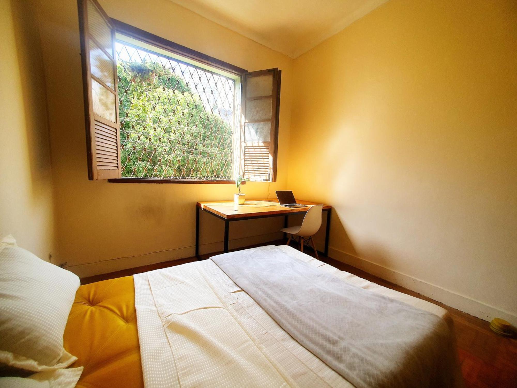 Quarto Casal Com Janela Casa Caramel Belo Horizonte Extérieur photo